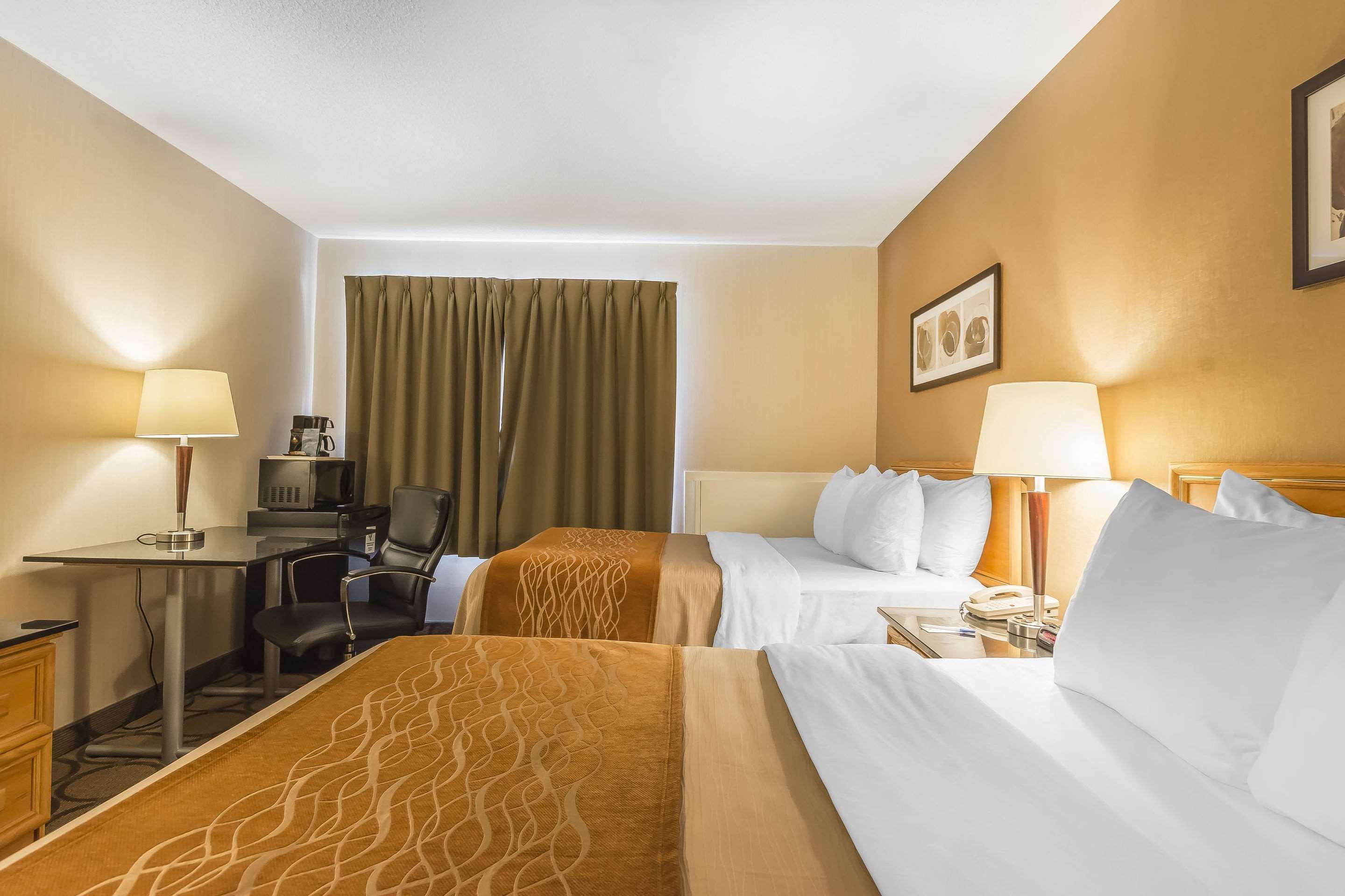 Comfort Inn קובורג מראה חיצוני תמונה